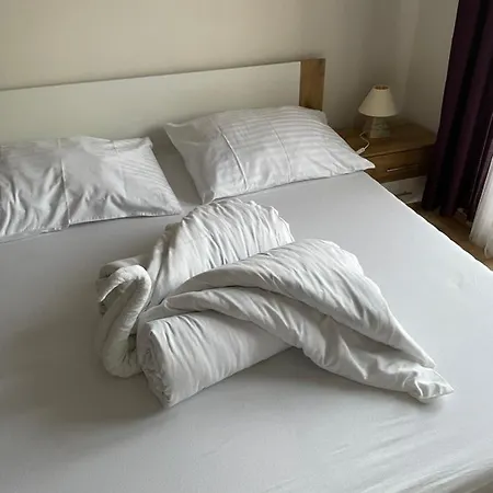 B4-ad1 Apartment